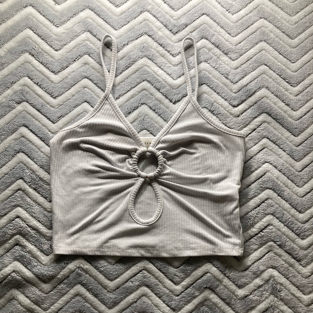 Women’s white cropped tank top size S